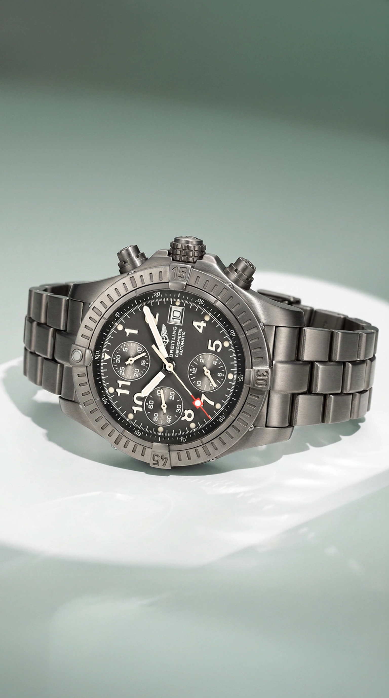 Breitling Avenger Chronograph Titanium